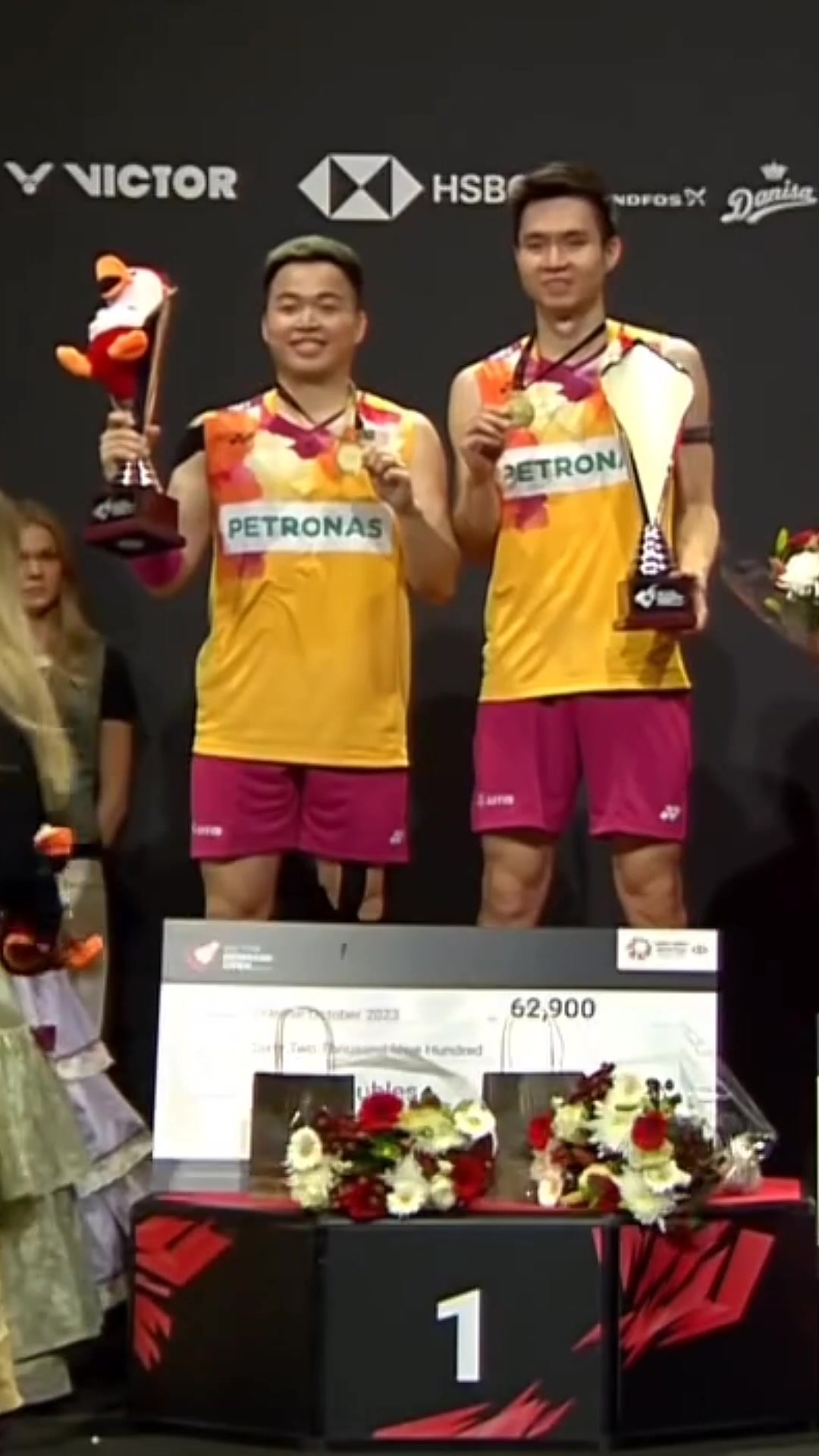 @🏸🇲🇾🇯🇵