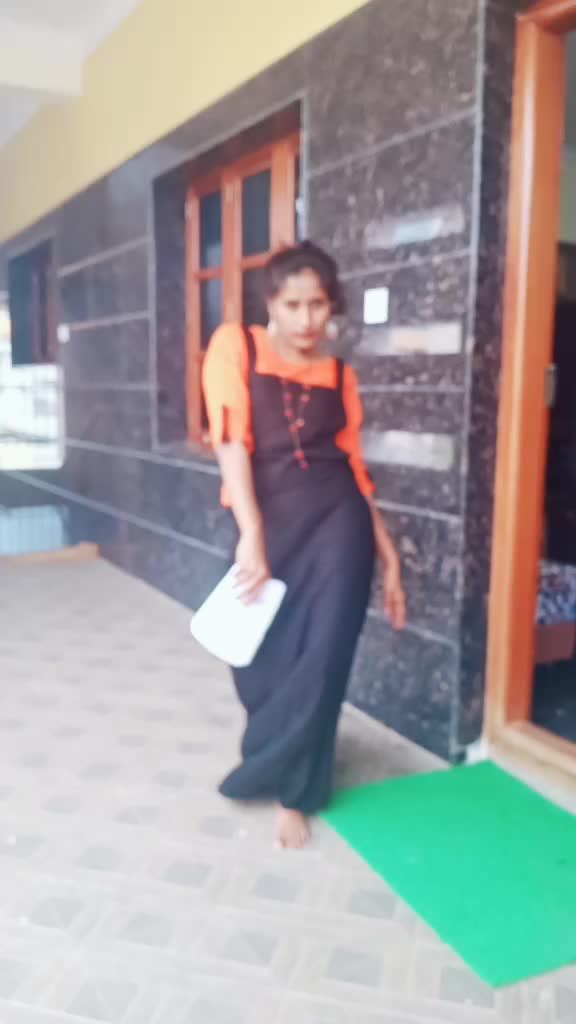 @Dancing 😎queen🔥