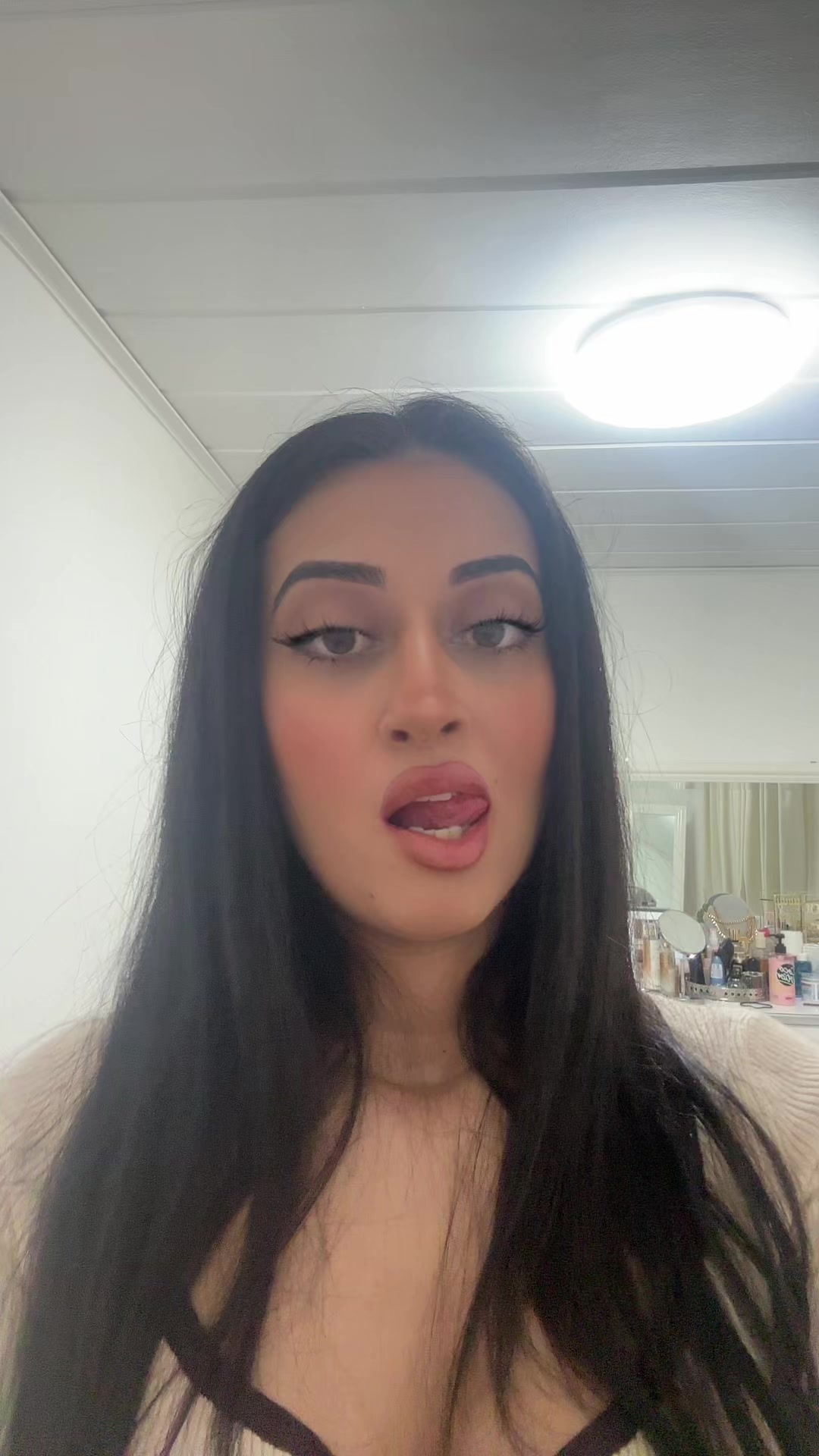 @Diinanwiia🦋
