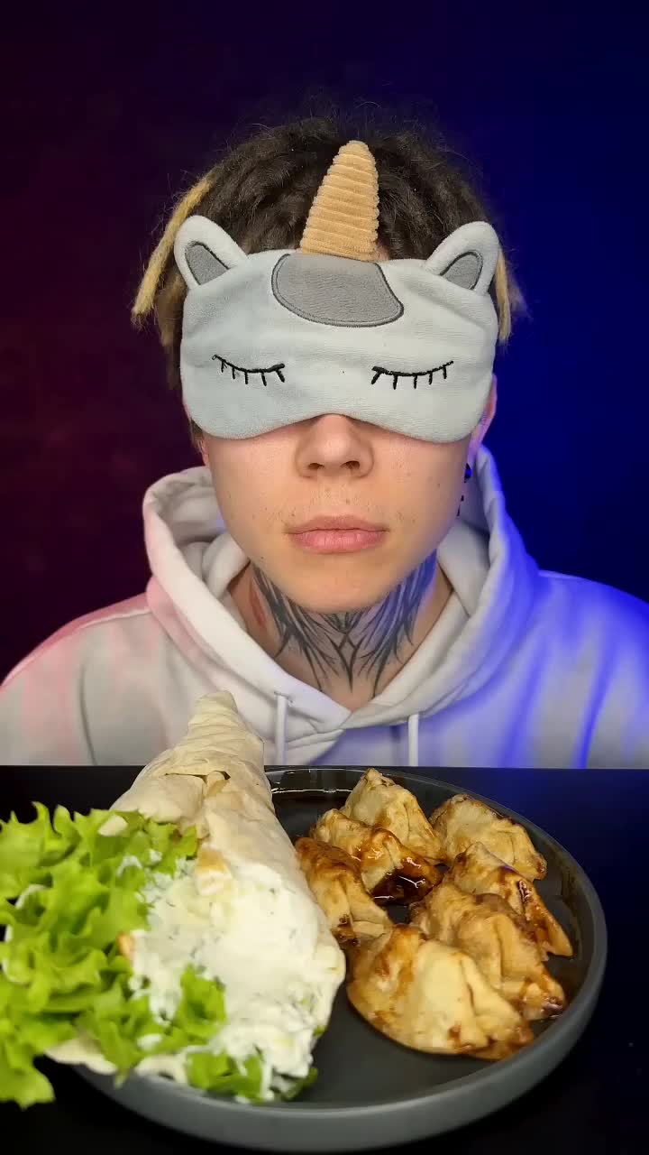 @Sushi Monsters from Canada🇨🇦