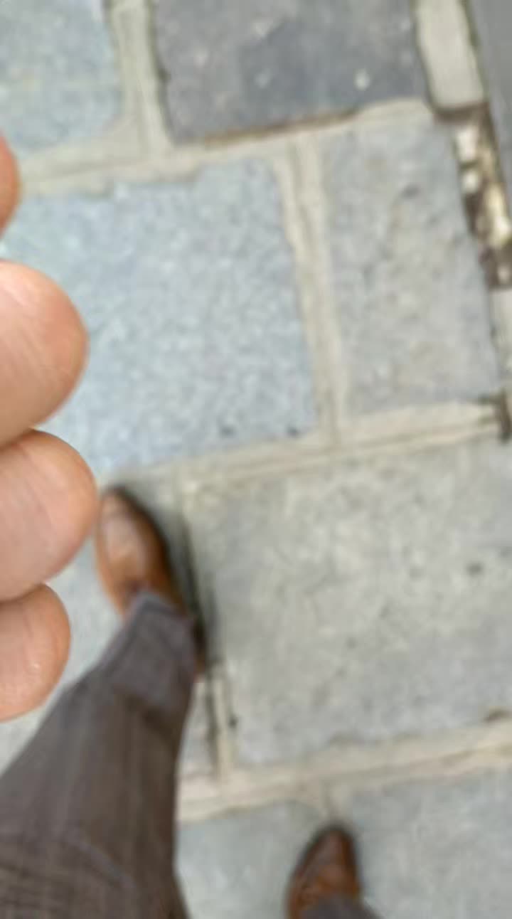 @Émile Leon