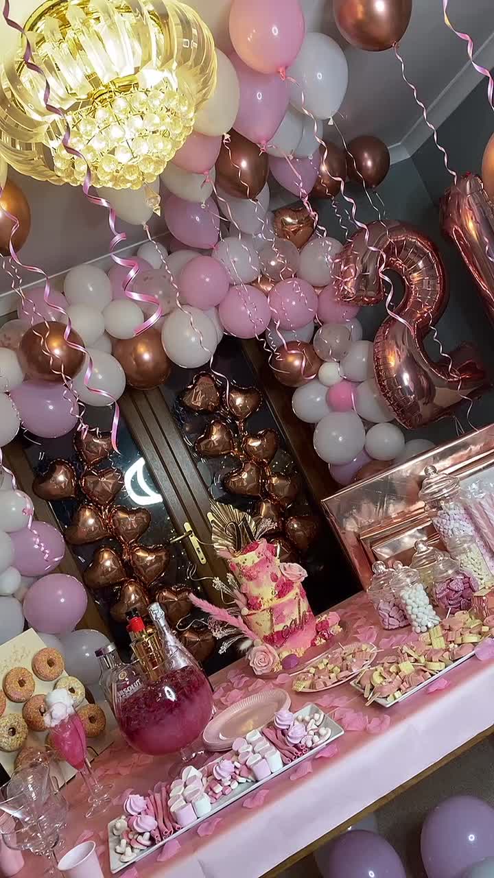 @Leah Holland 🎀🍒