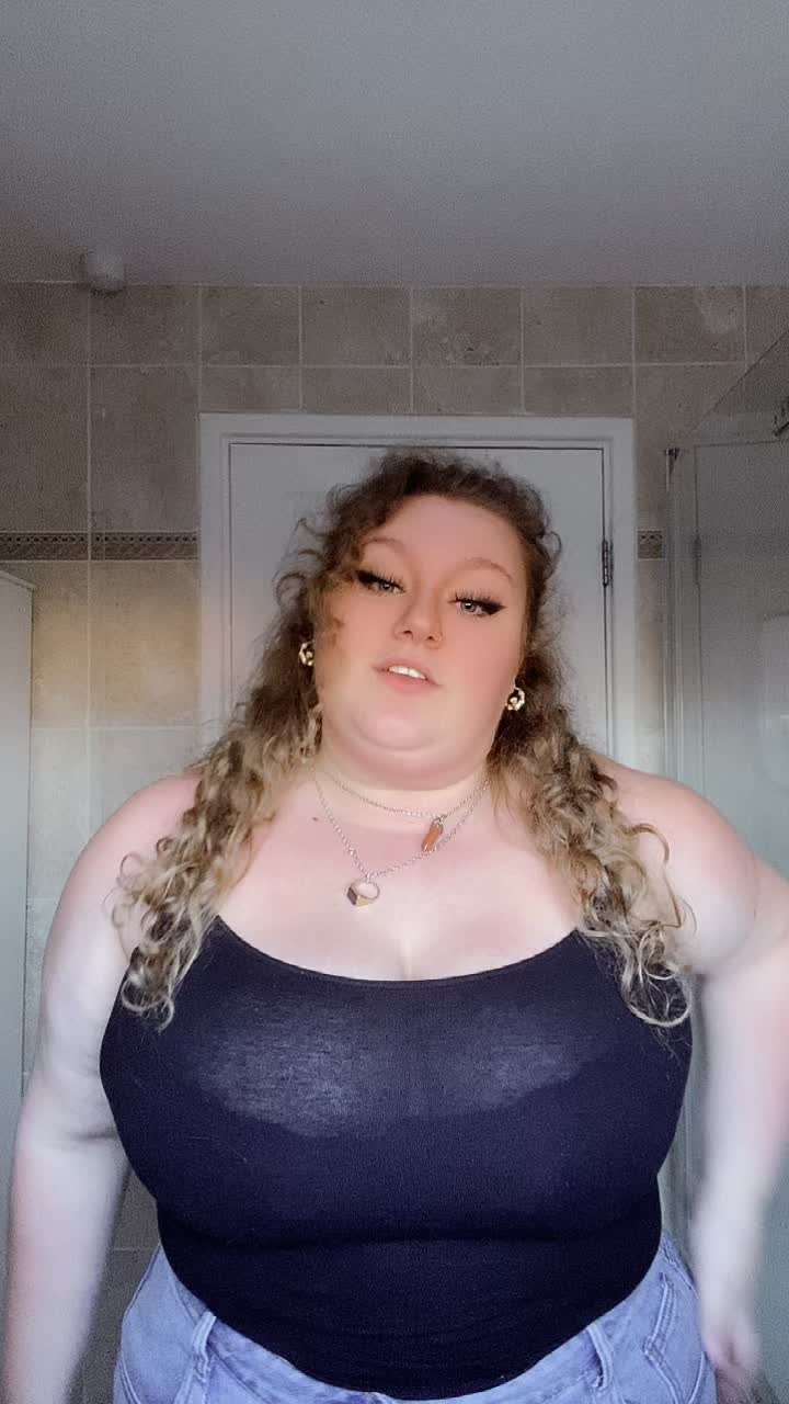 @lydiabird10