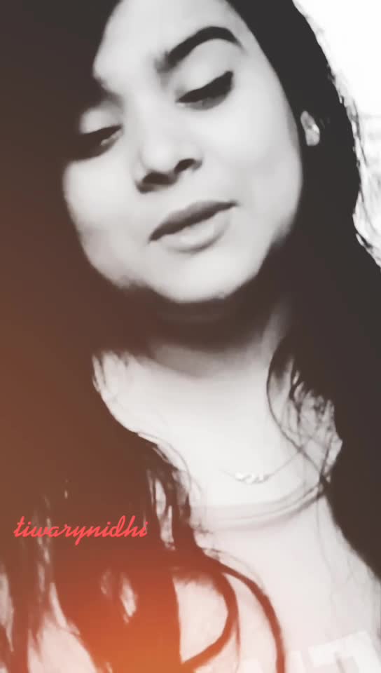 @Tiwarynidhi 👑