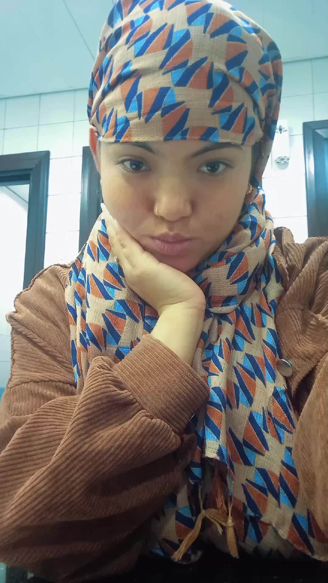 @Sanu🕊️😘