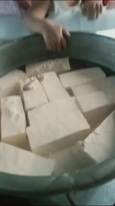 @user5756606697817