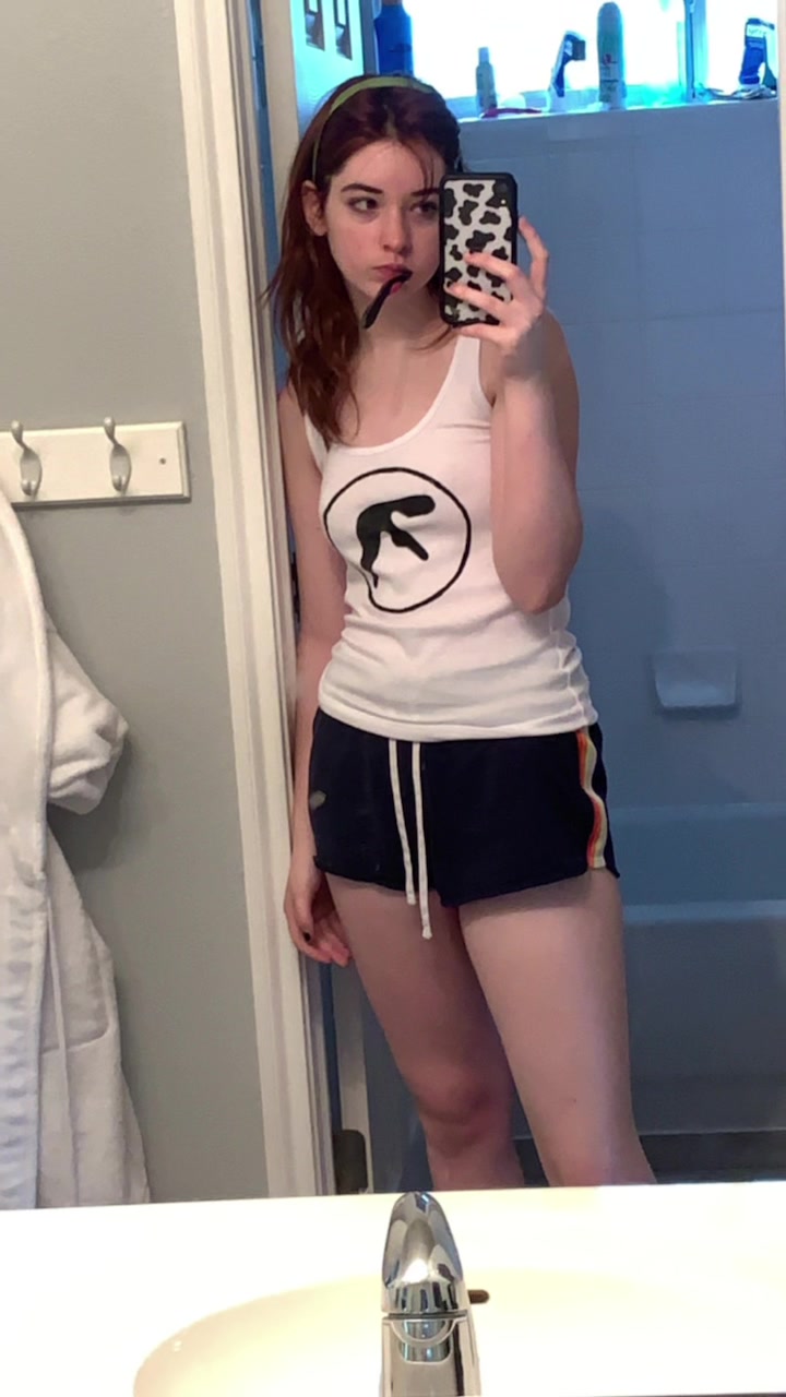@carlyyyy