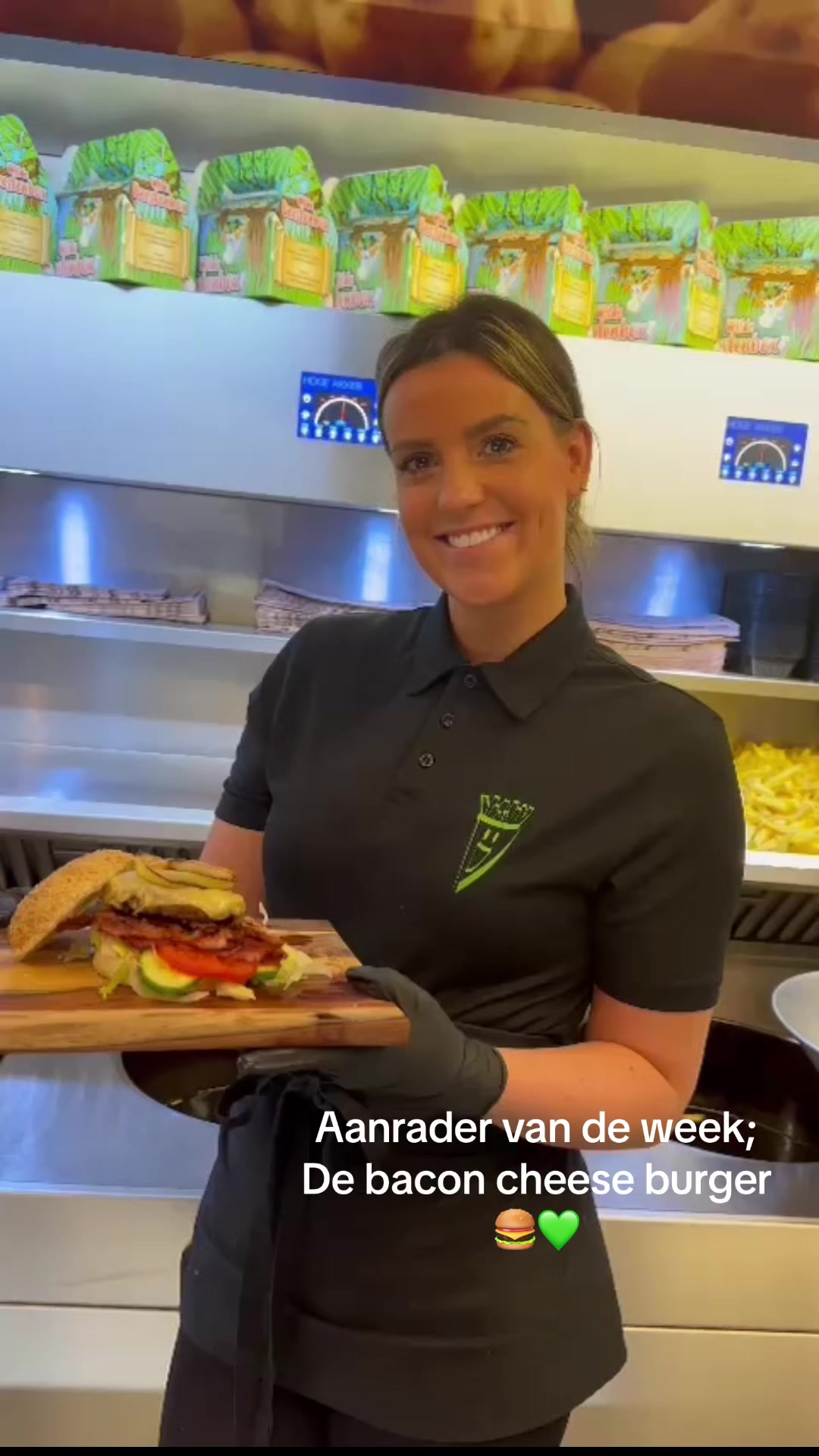 @Snackbar Hoge Akker