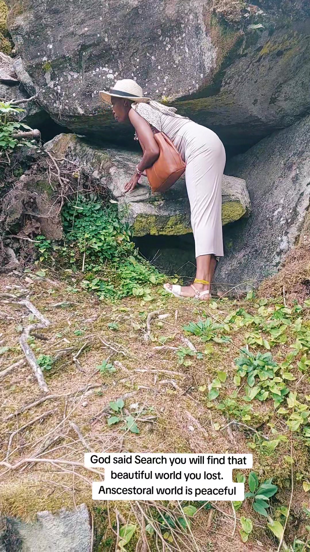 @Nalongo Nyamurungi 👑