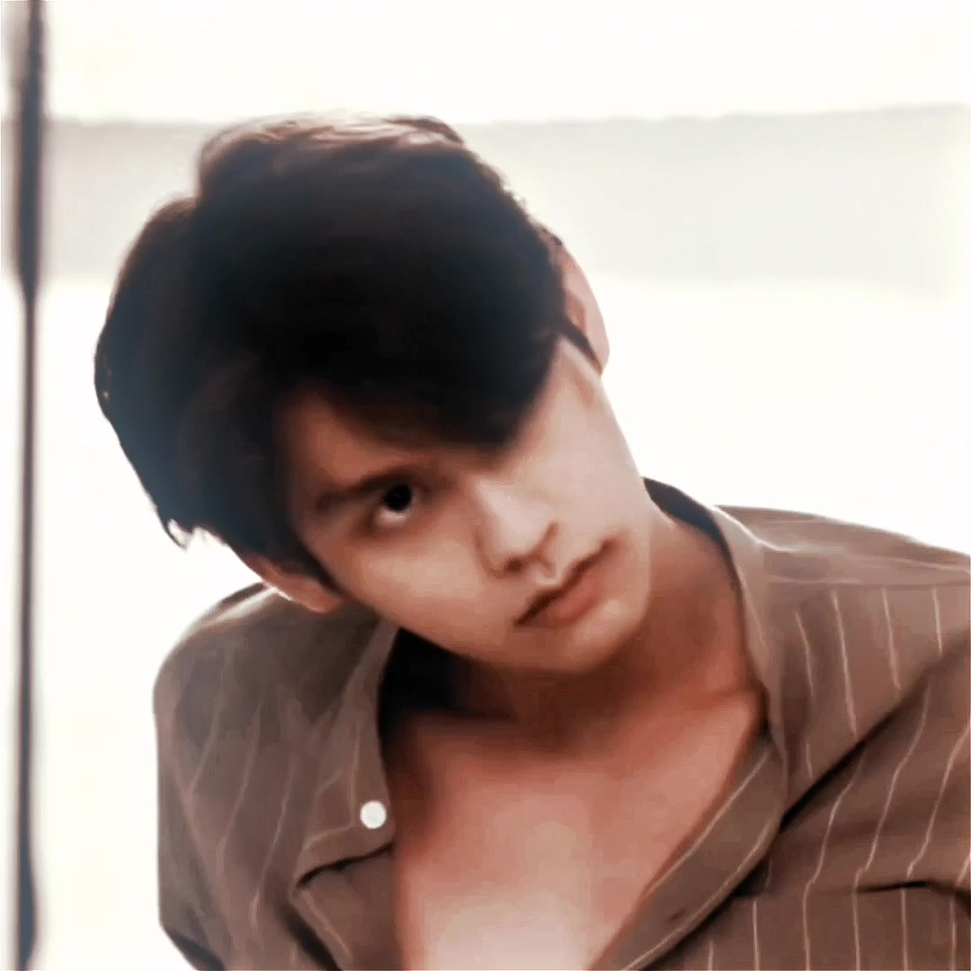@louis۫ ꣑ৎ