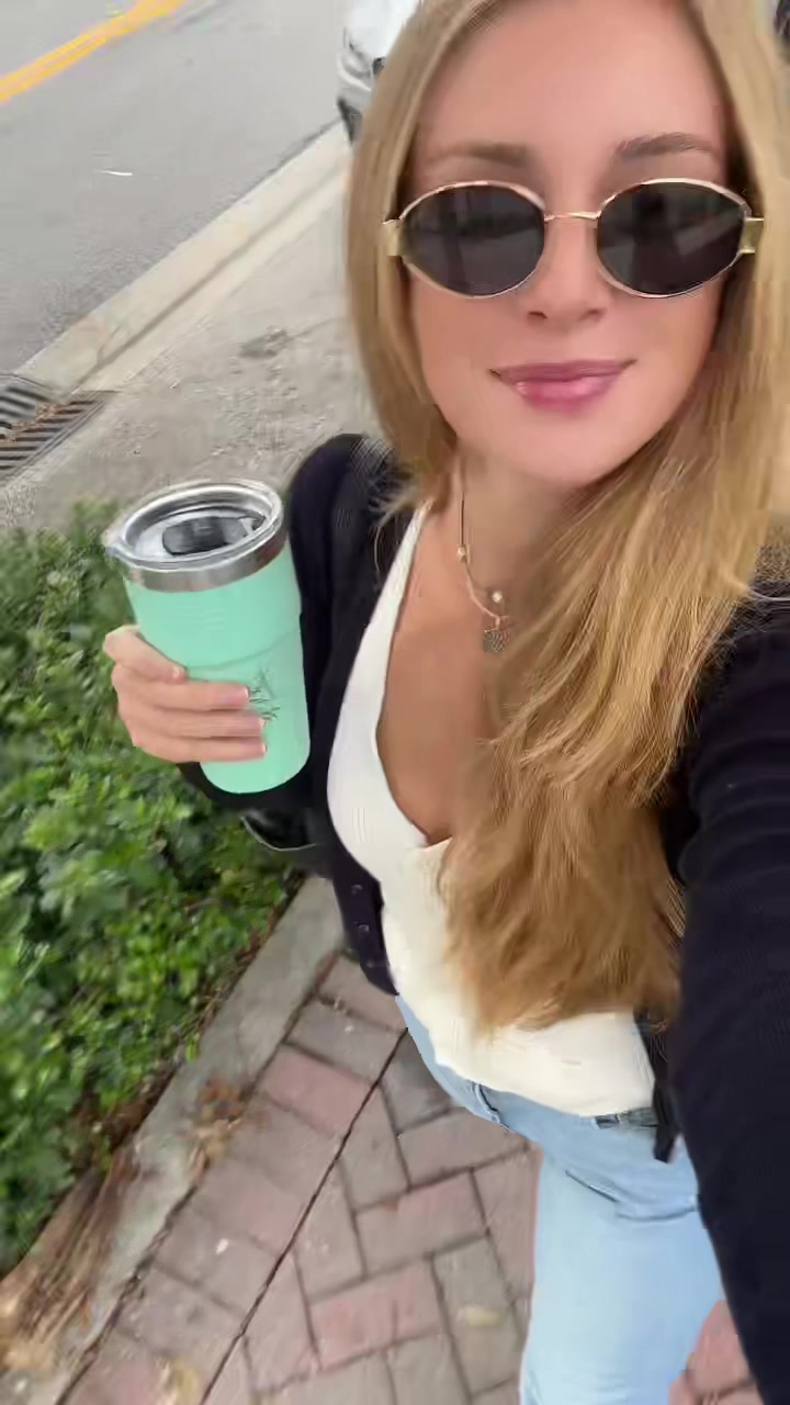 @Juliette_just_sold