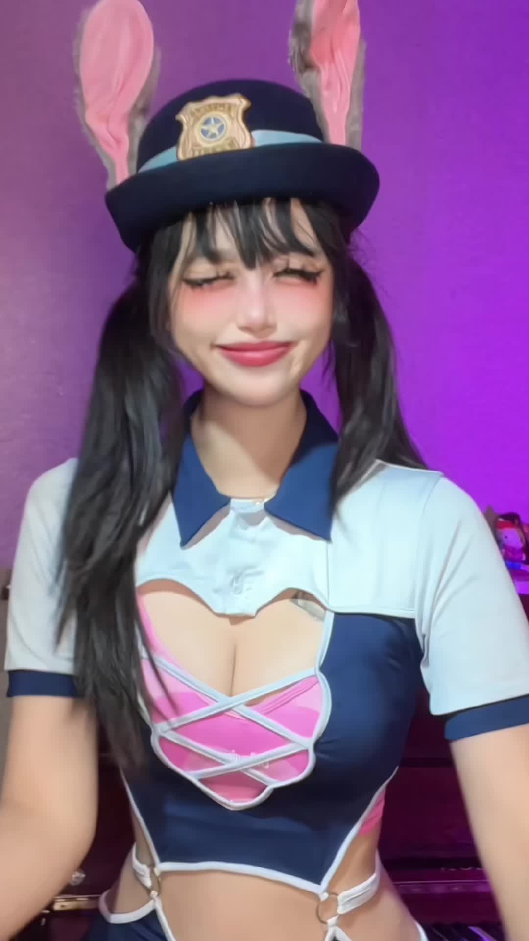 @In&egrave;s🐰🦄