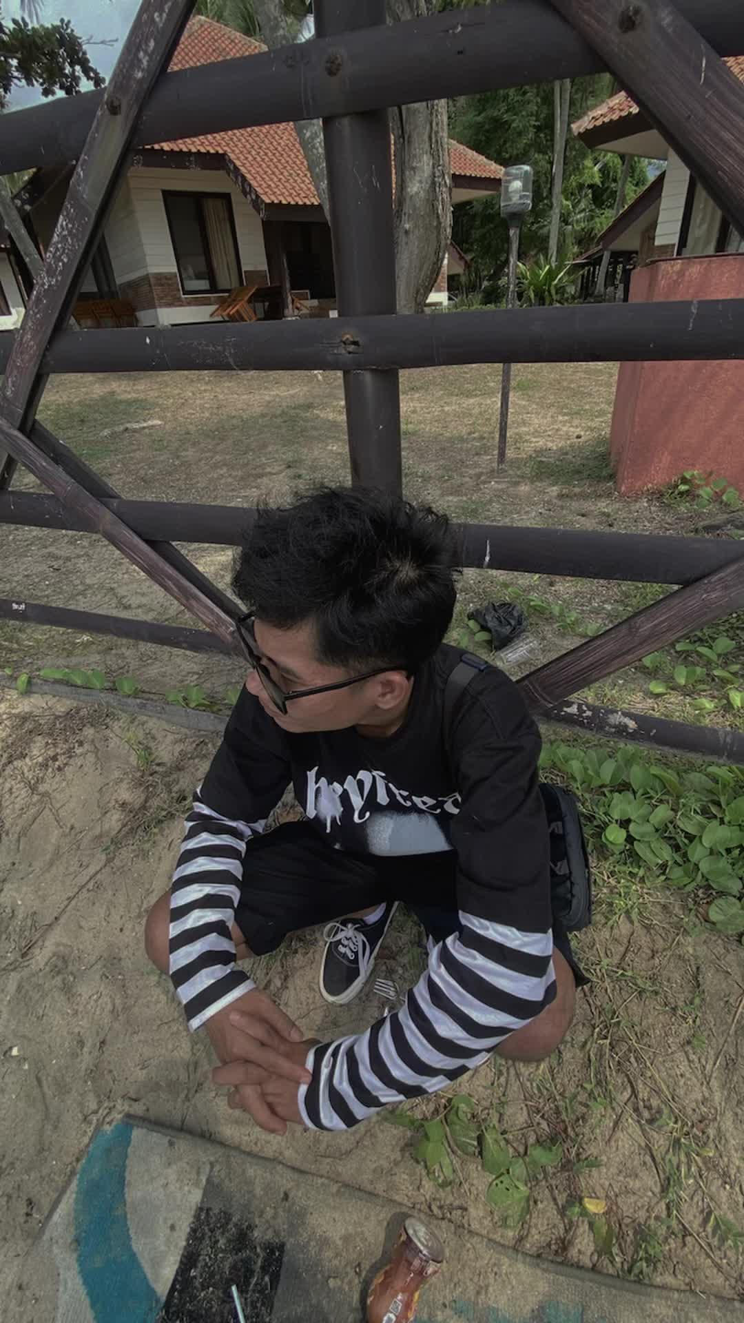 @uknowme?