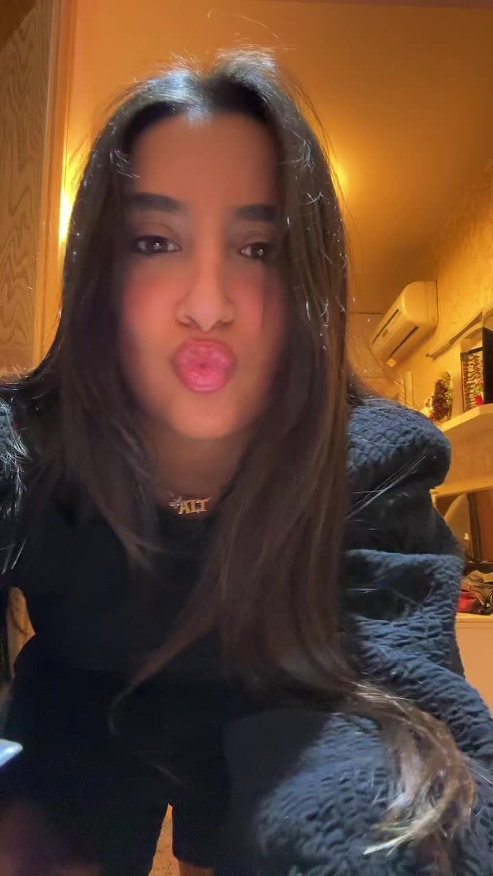 @T