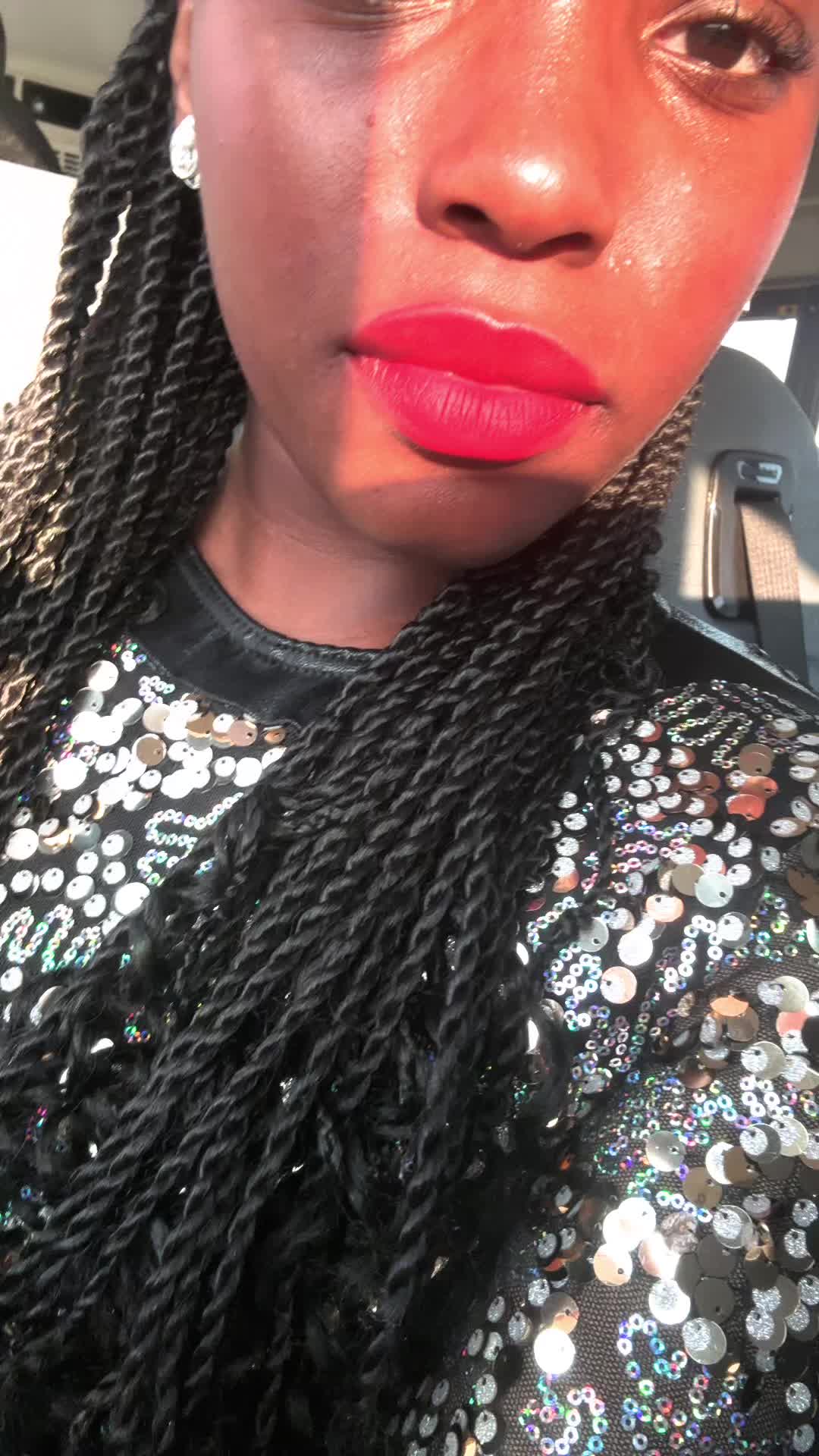 @nelly.poooh