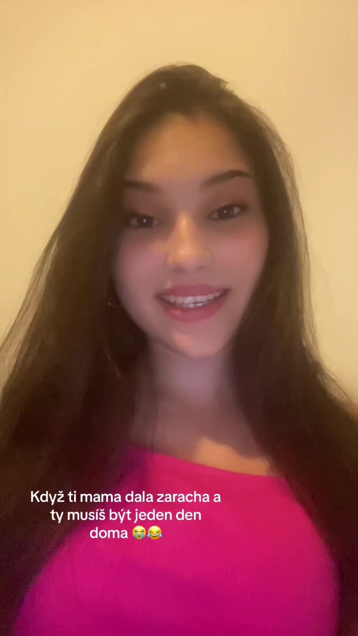 @angelina_dang