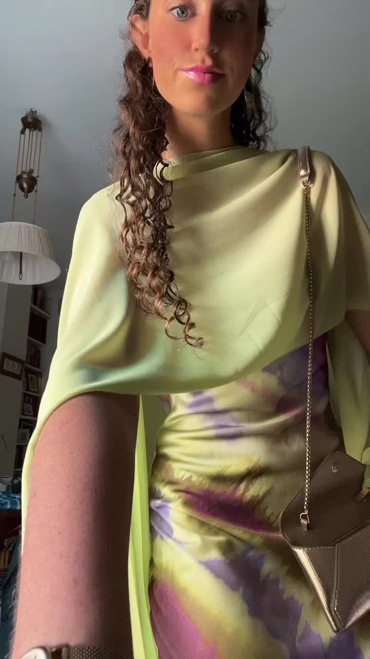 @reyesacosta23