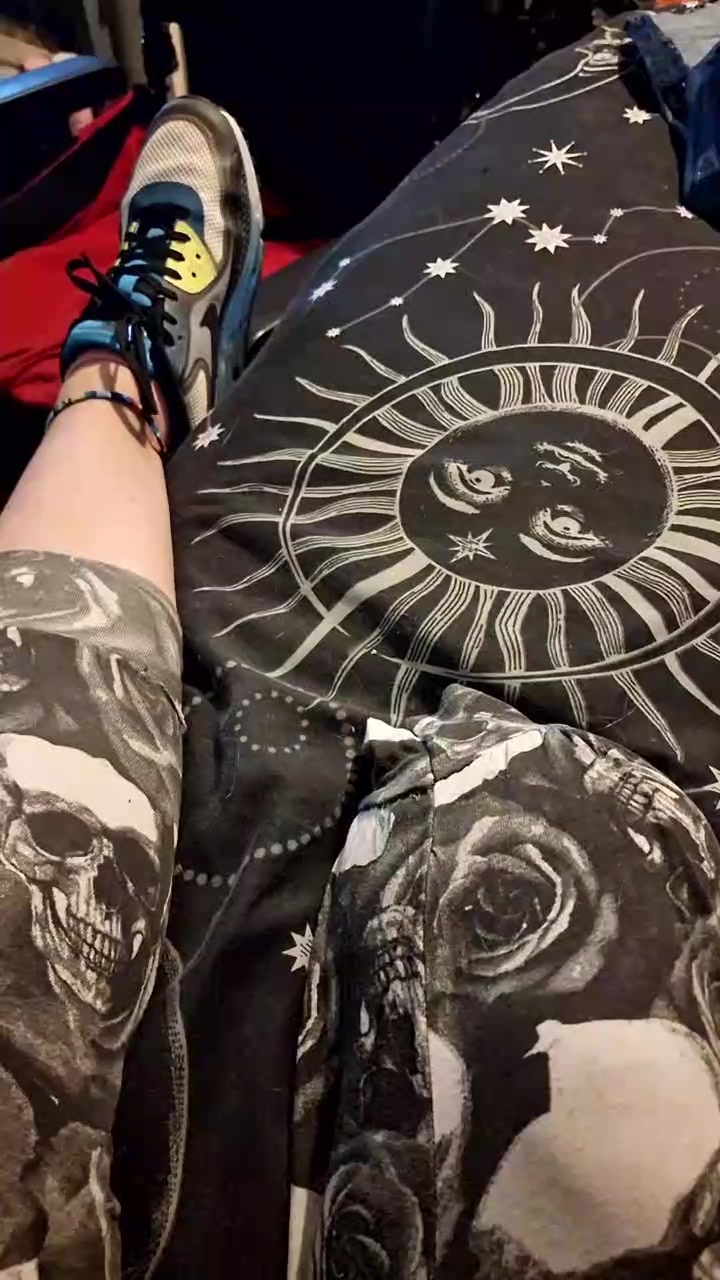 @🦿1footJoJo👩🦽