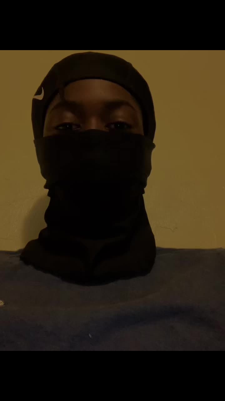 @𖣂