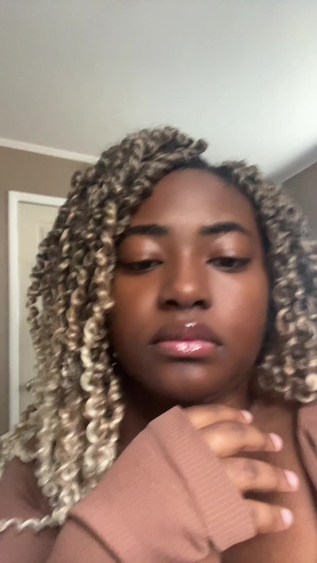 @Monique