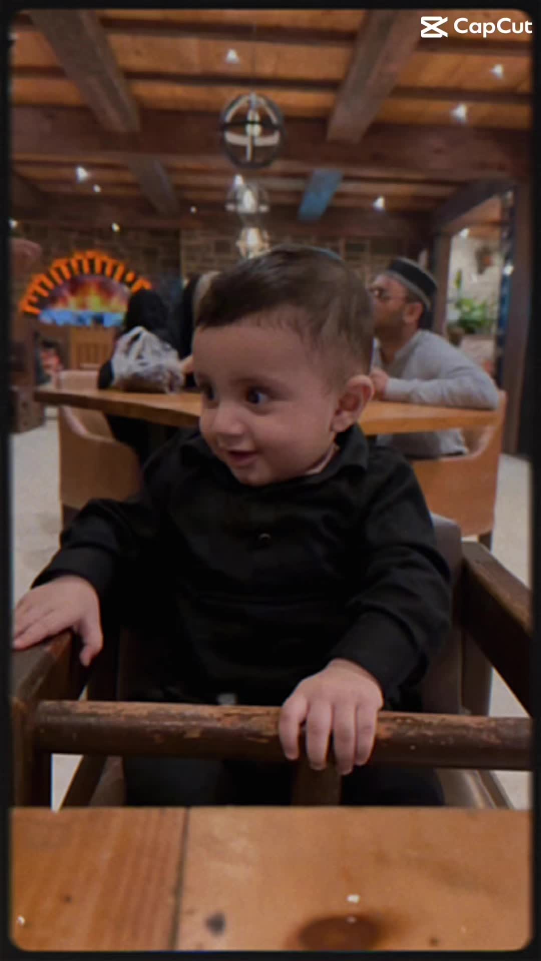 @Twins Ashar & Ayra 🇵🇰