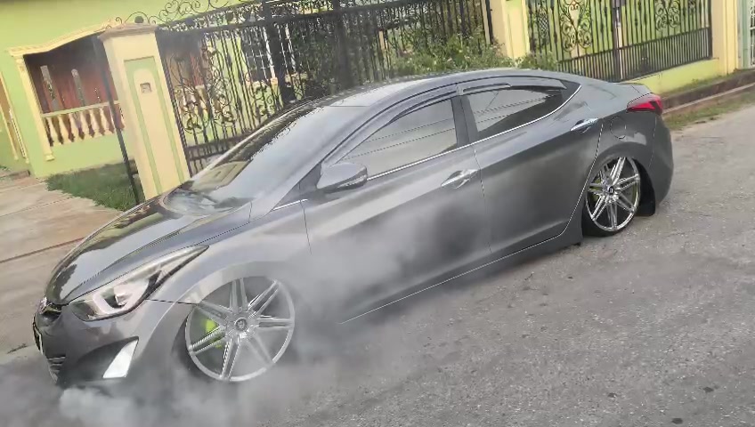 @Unknown Auto Customs