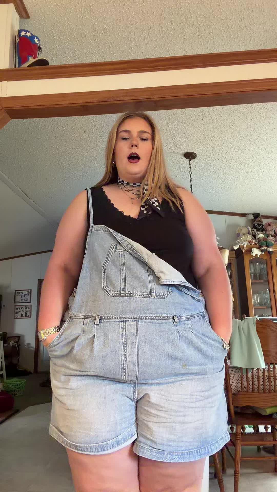 @Faithy🦋🎱🍒