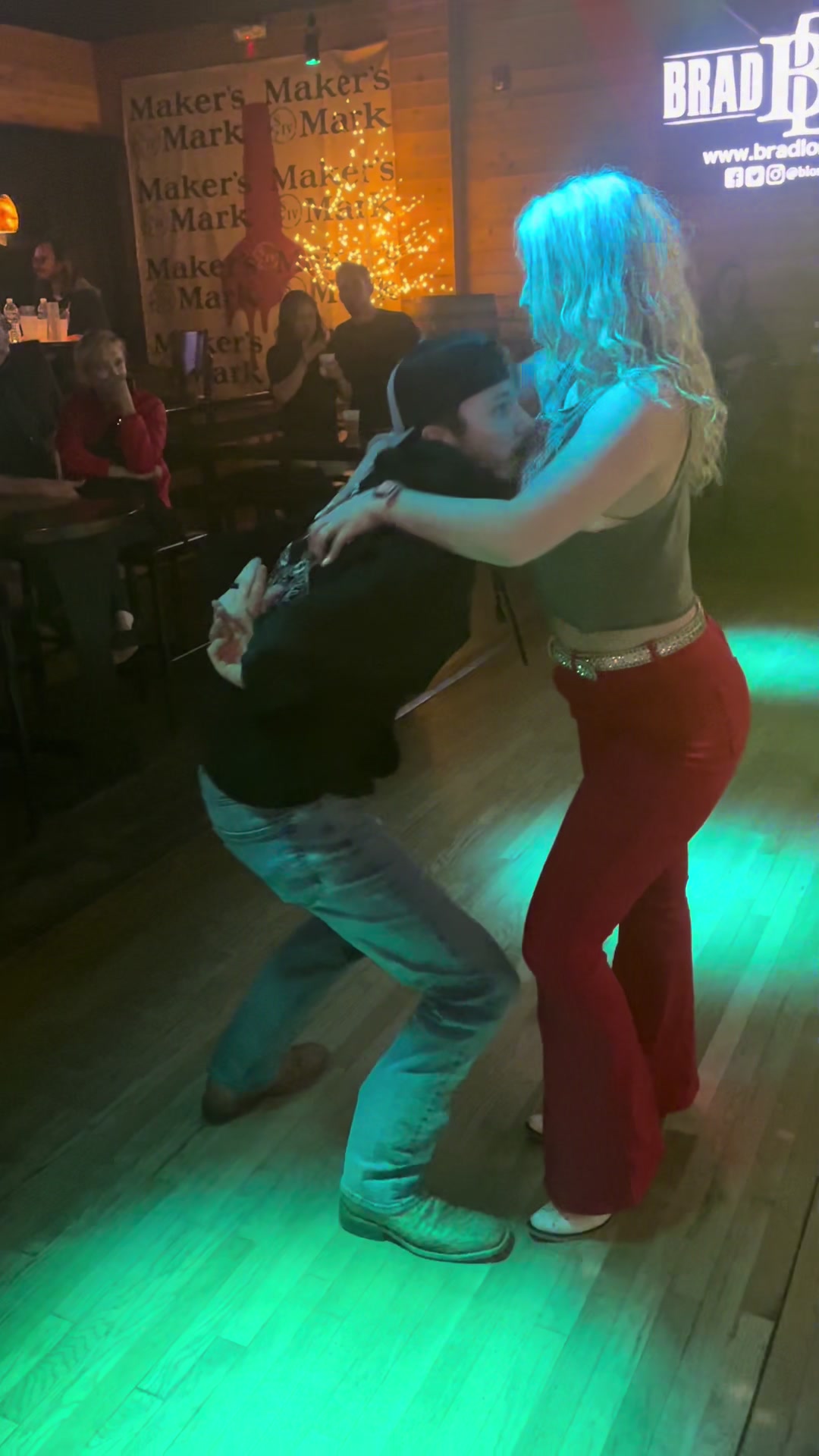@Courtney Alyson