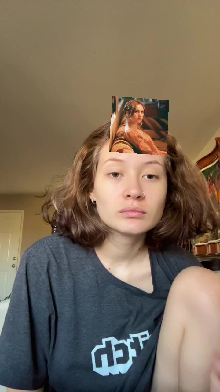 @Kyana-vai