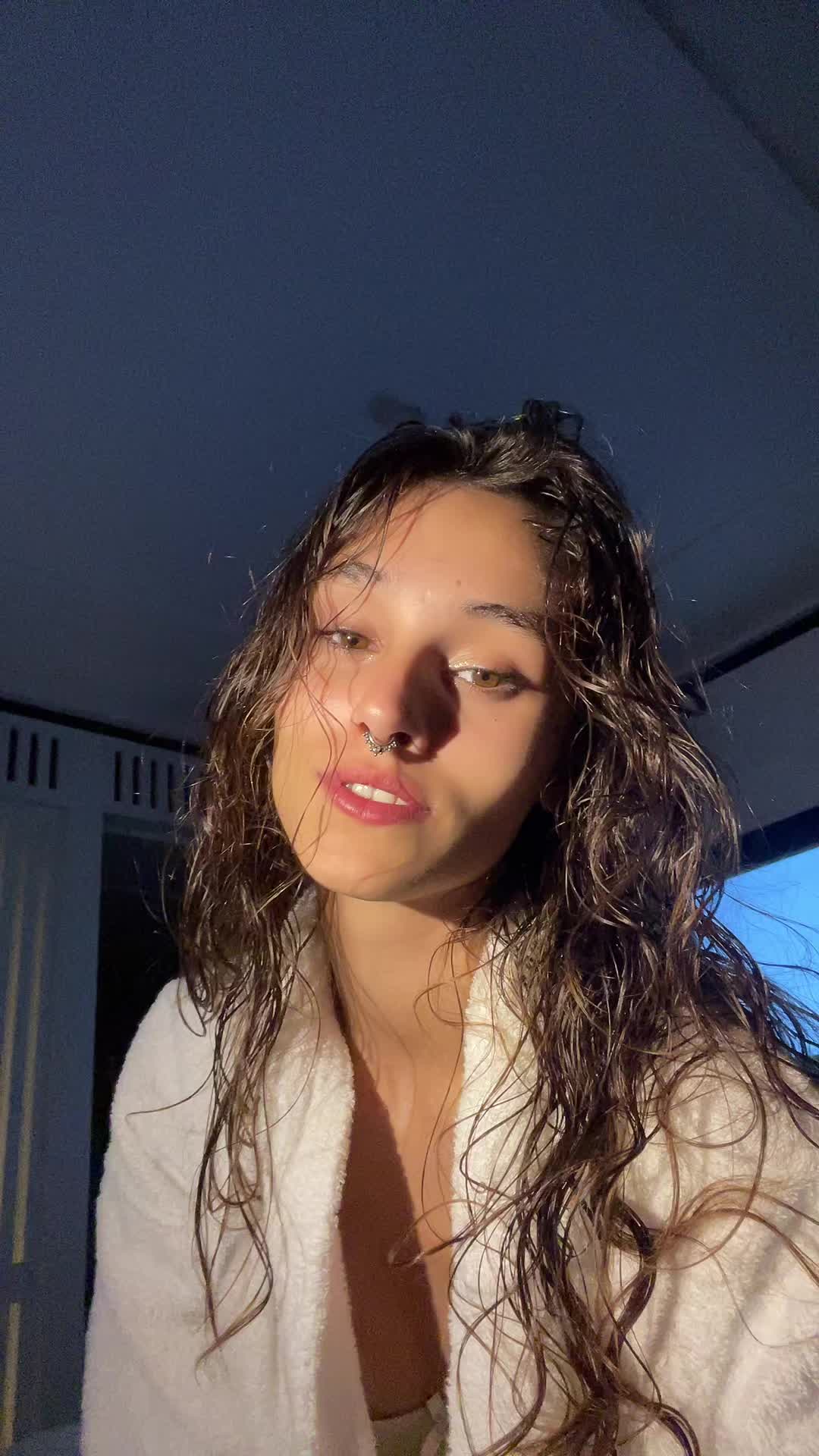 @May_☺️