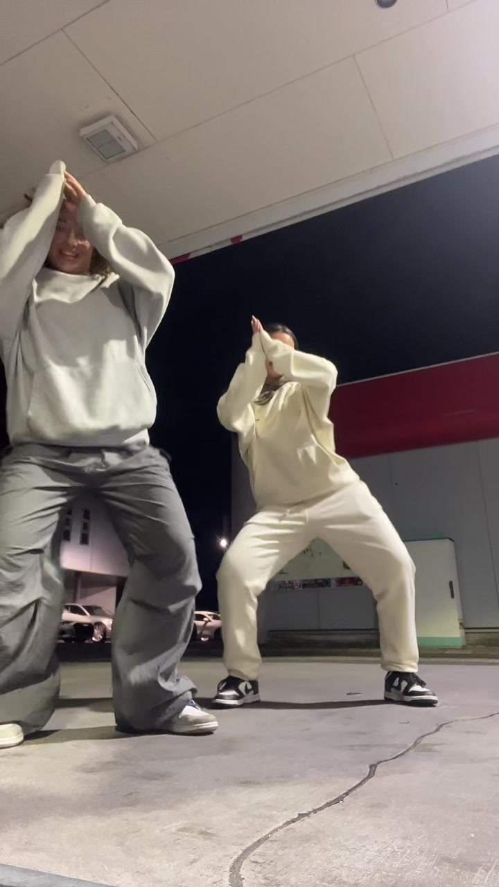 @Dyantha&Dominique😋