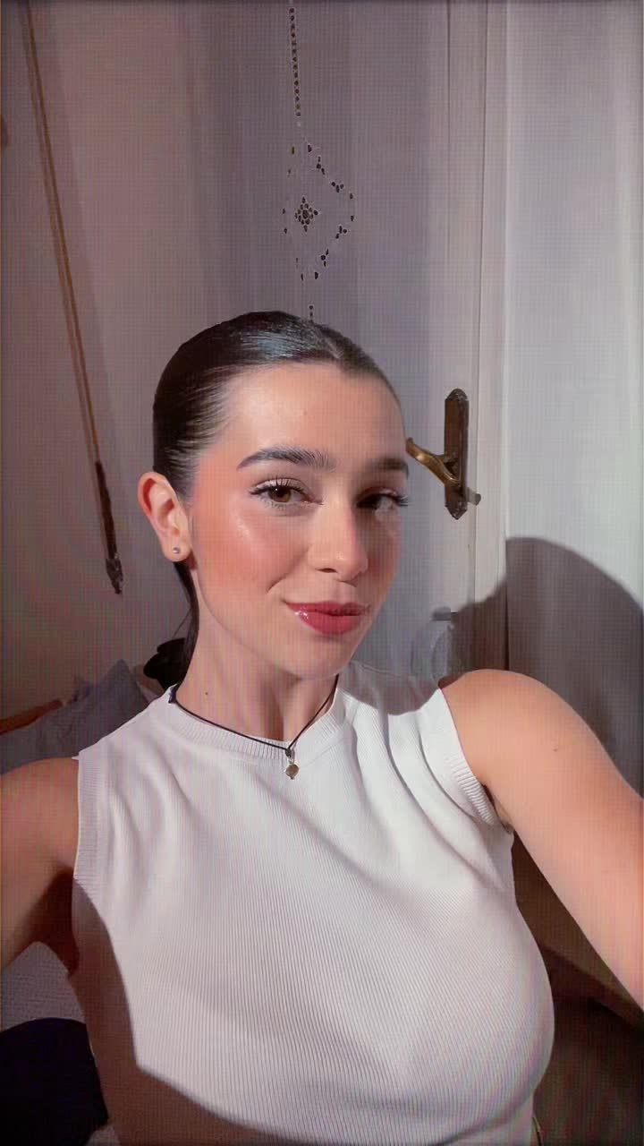 @moriviola