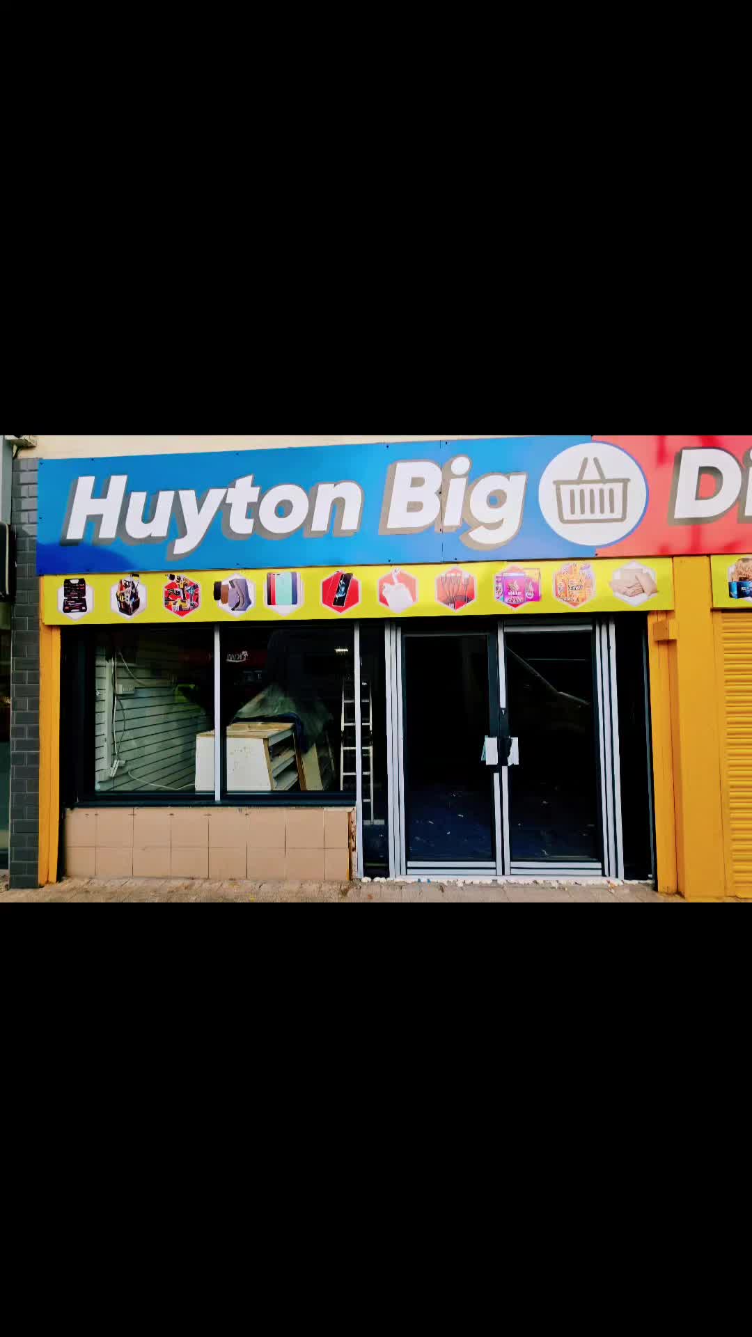 @Ultra Shopfronts & Shutters