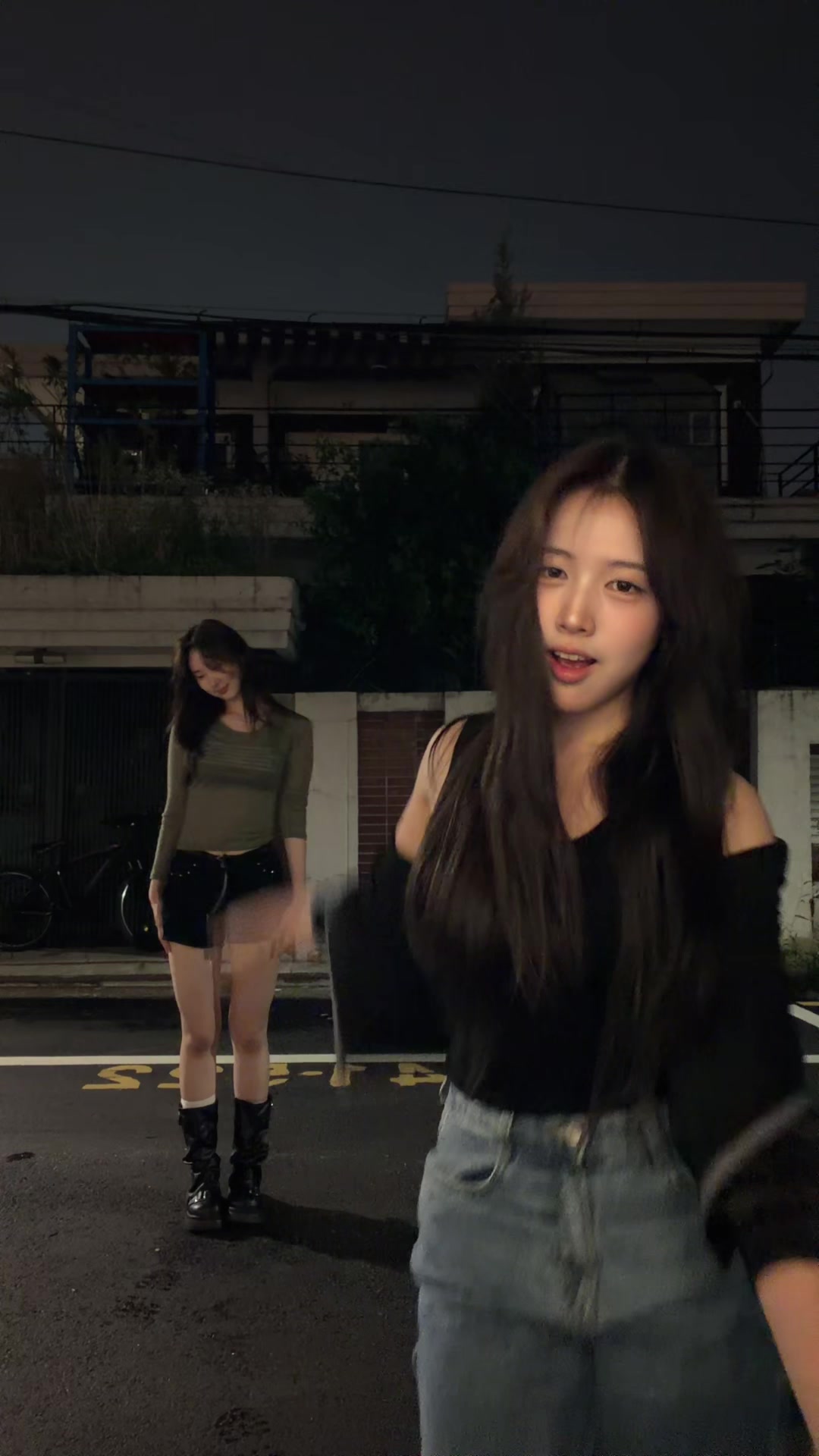 @더비니
