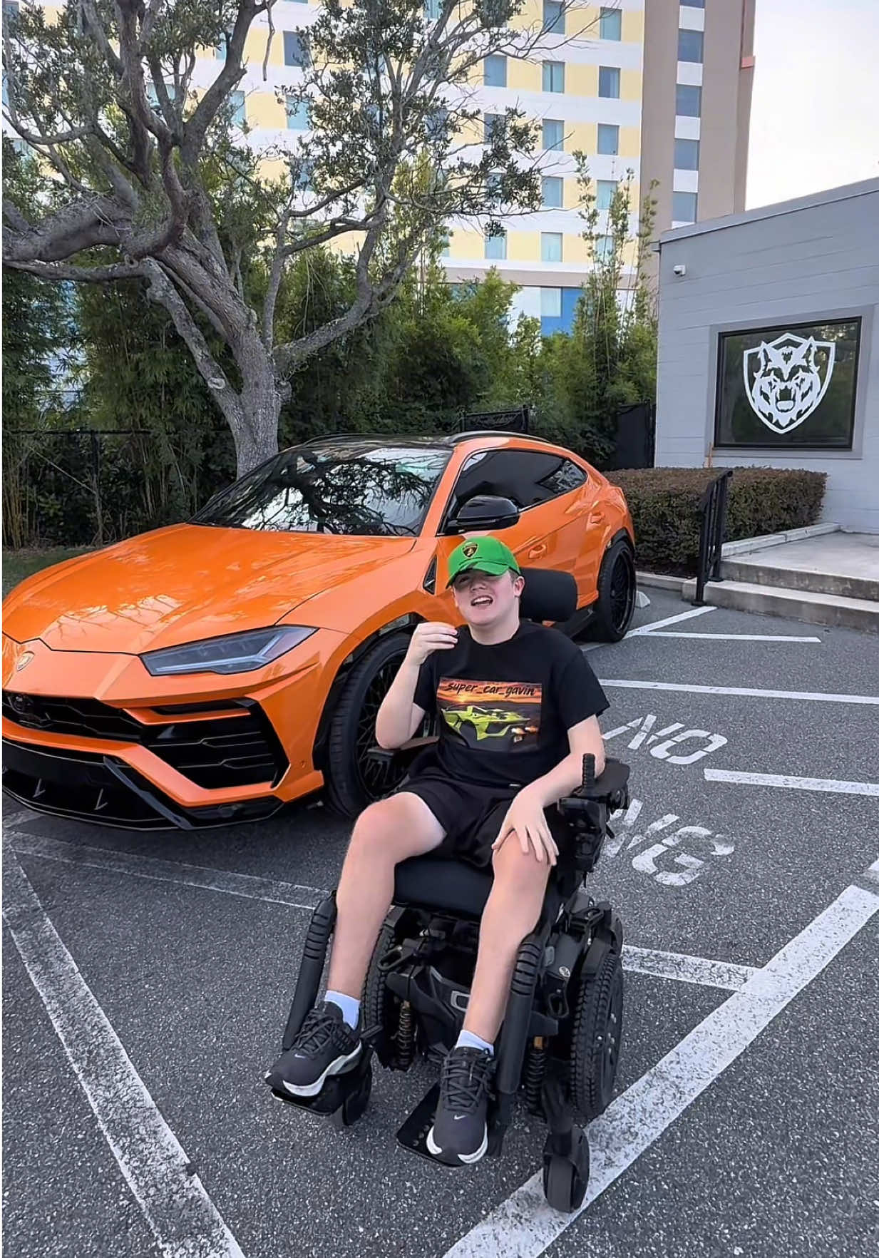 @super_car_gavin