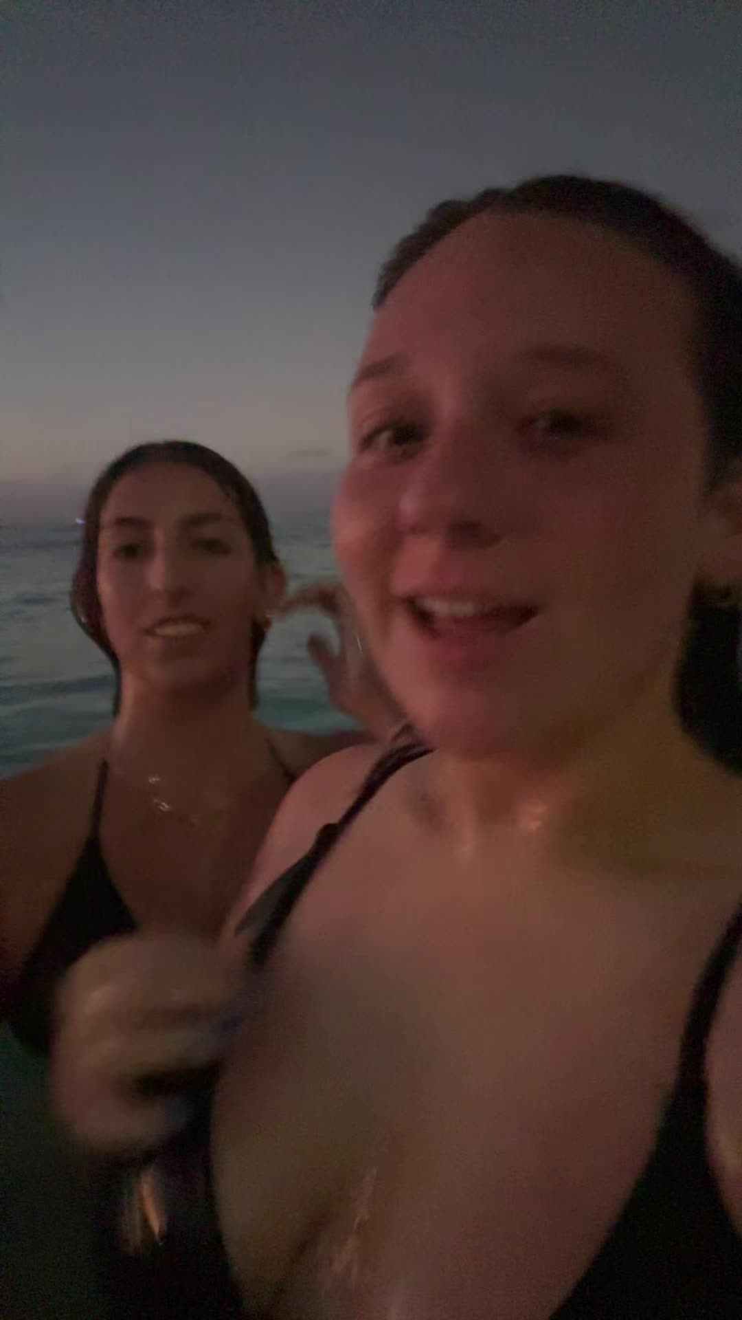 @victoria