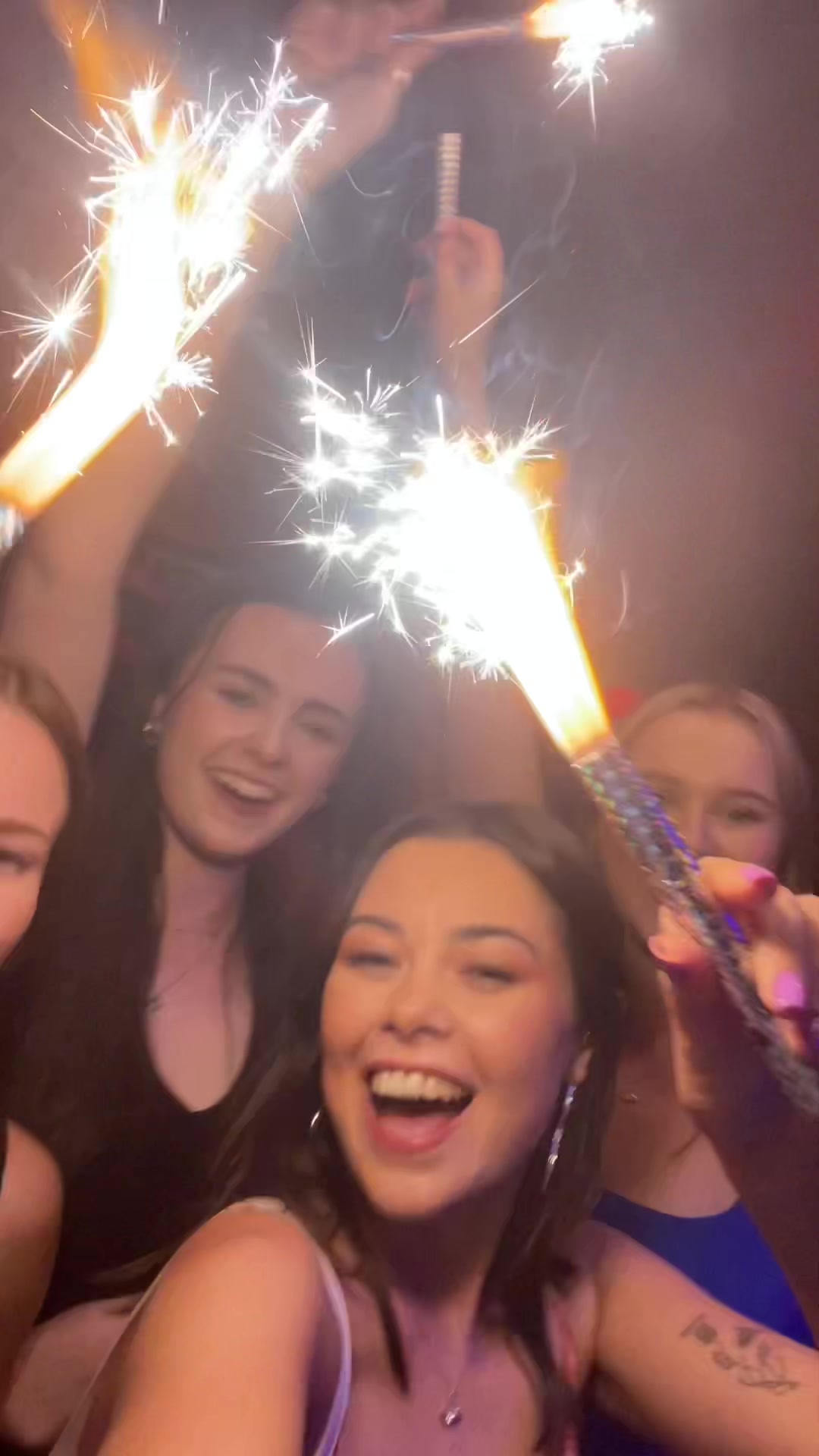 @Kiki