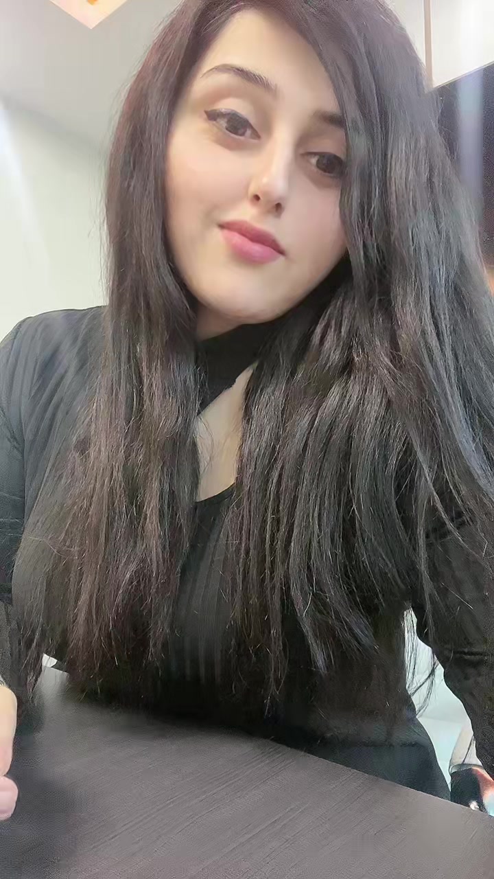 @Kausar 👑