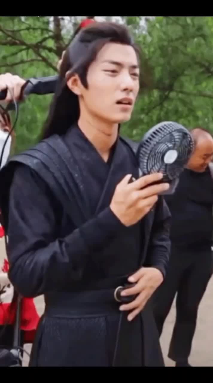 @Kh&aacute;nh An _ WX