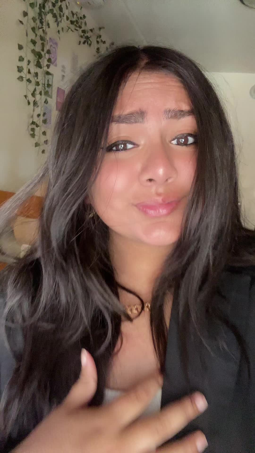 @simran ☬