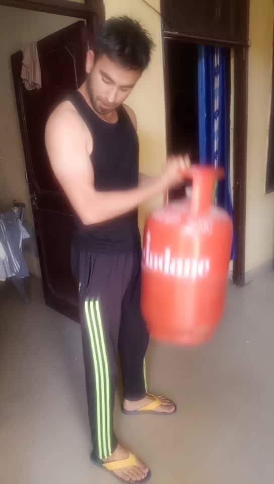 @💪 sahil singh 💪