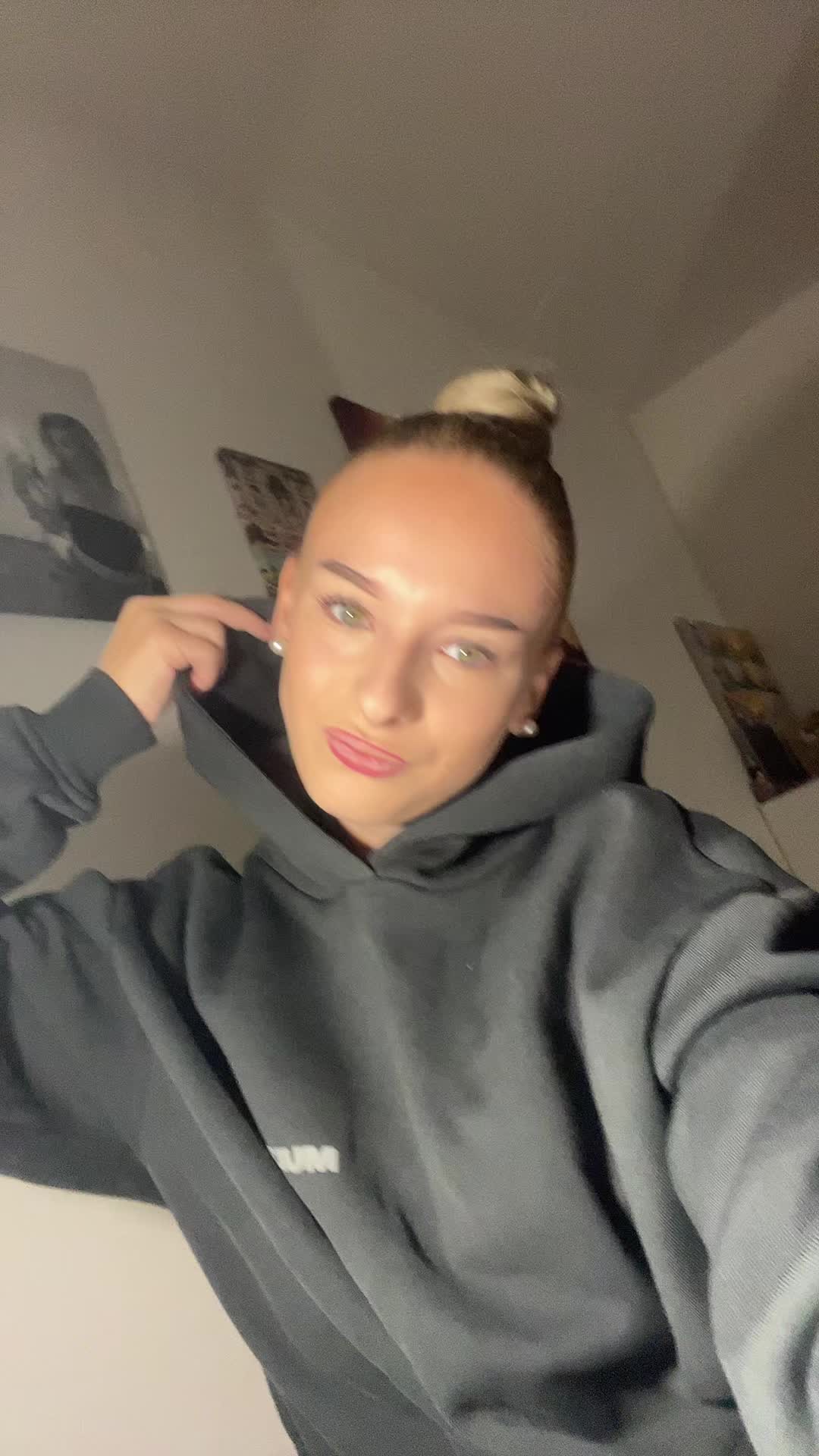 @Simča