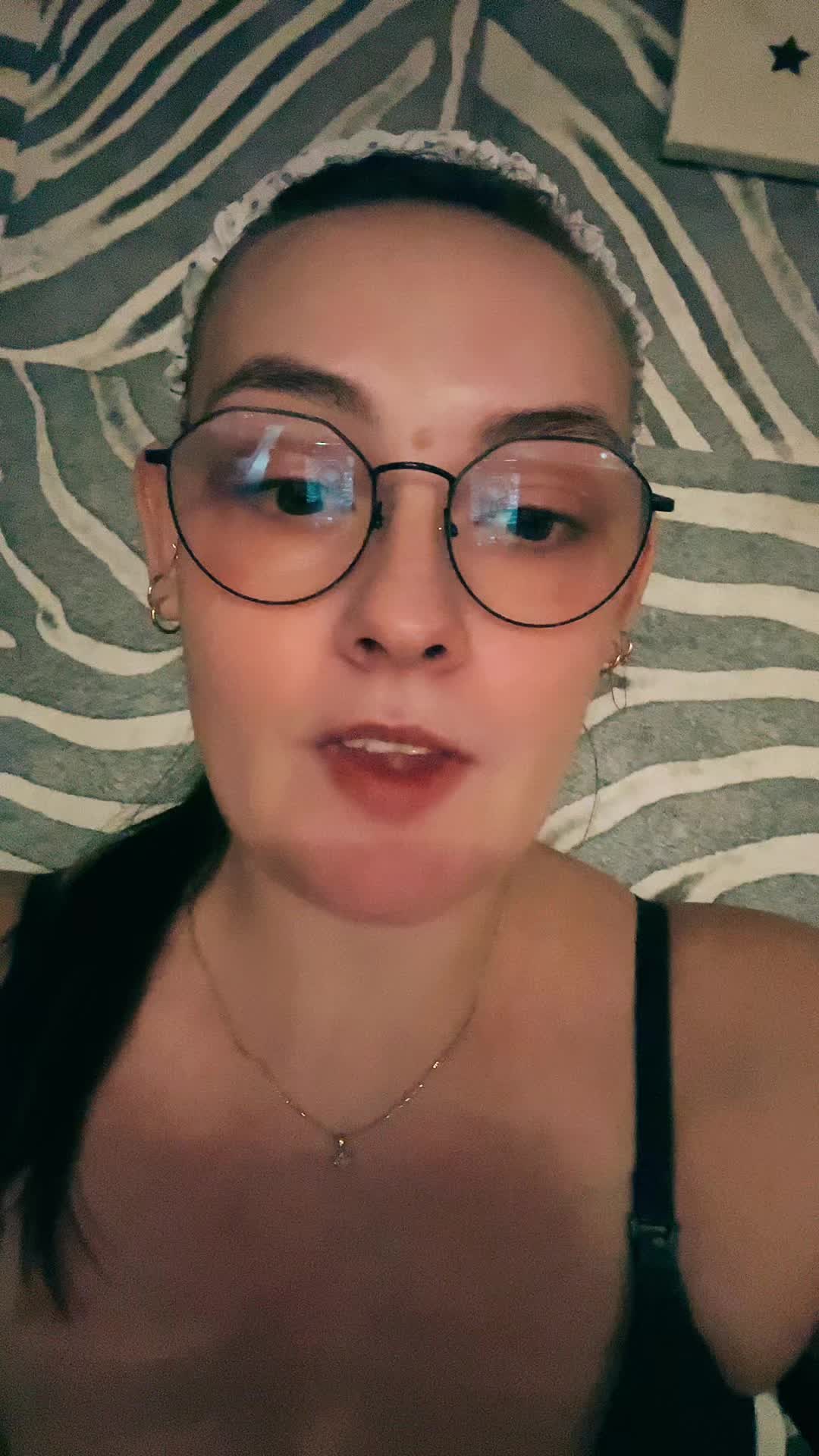 @Avbxy