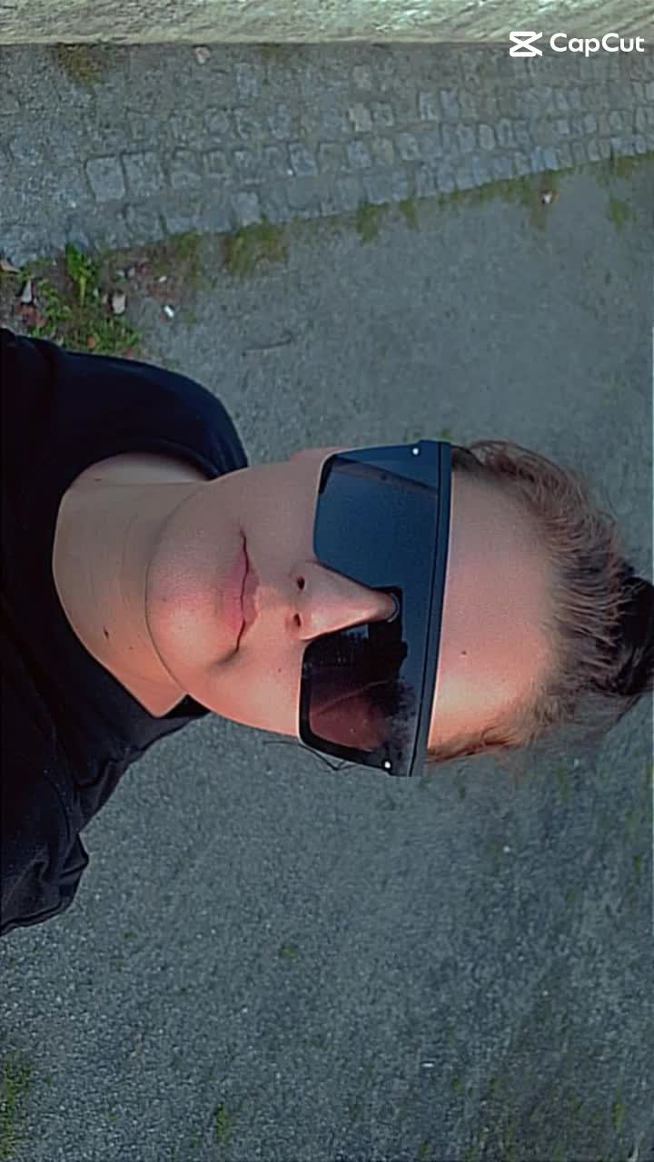 @hi bin Rick und wer bist du 👍