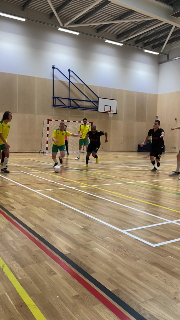 @⚽️ London Futsal League ⚽️