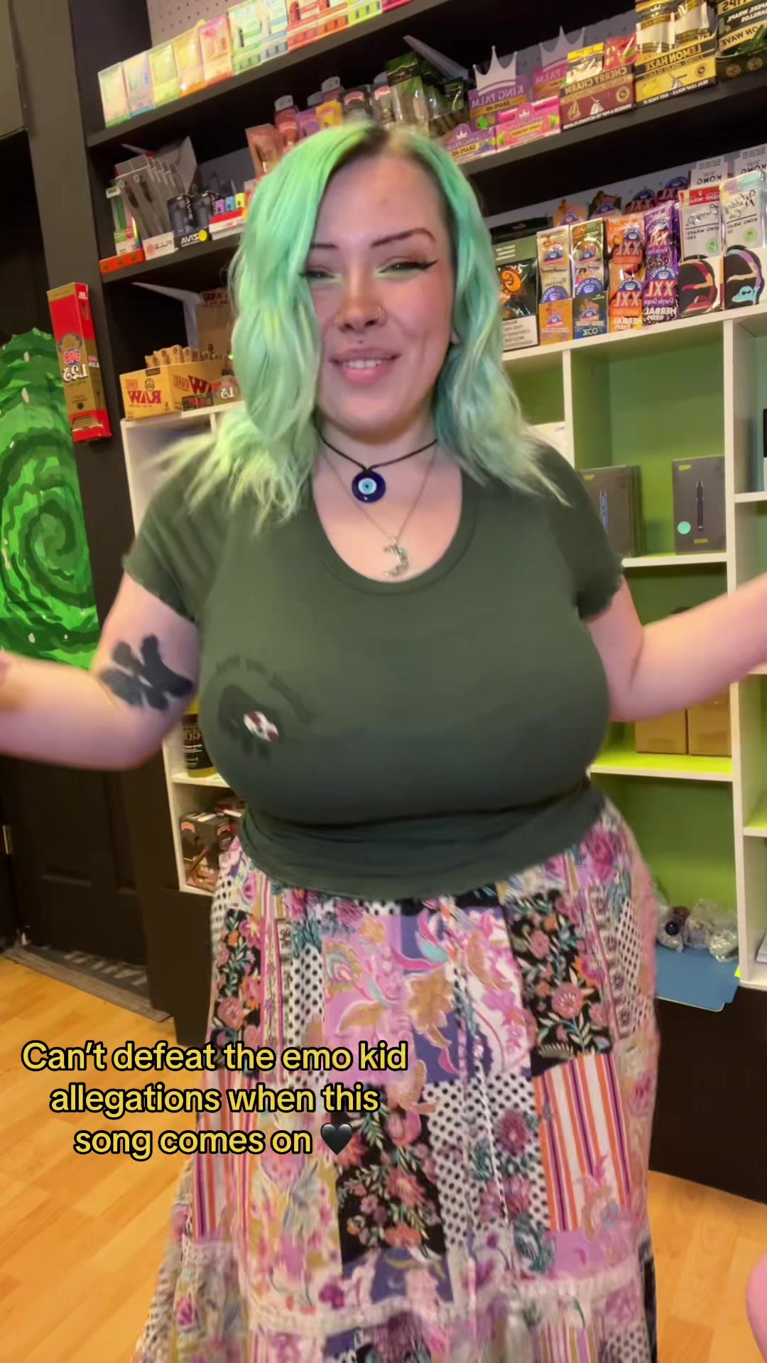 @Christina 🌈