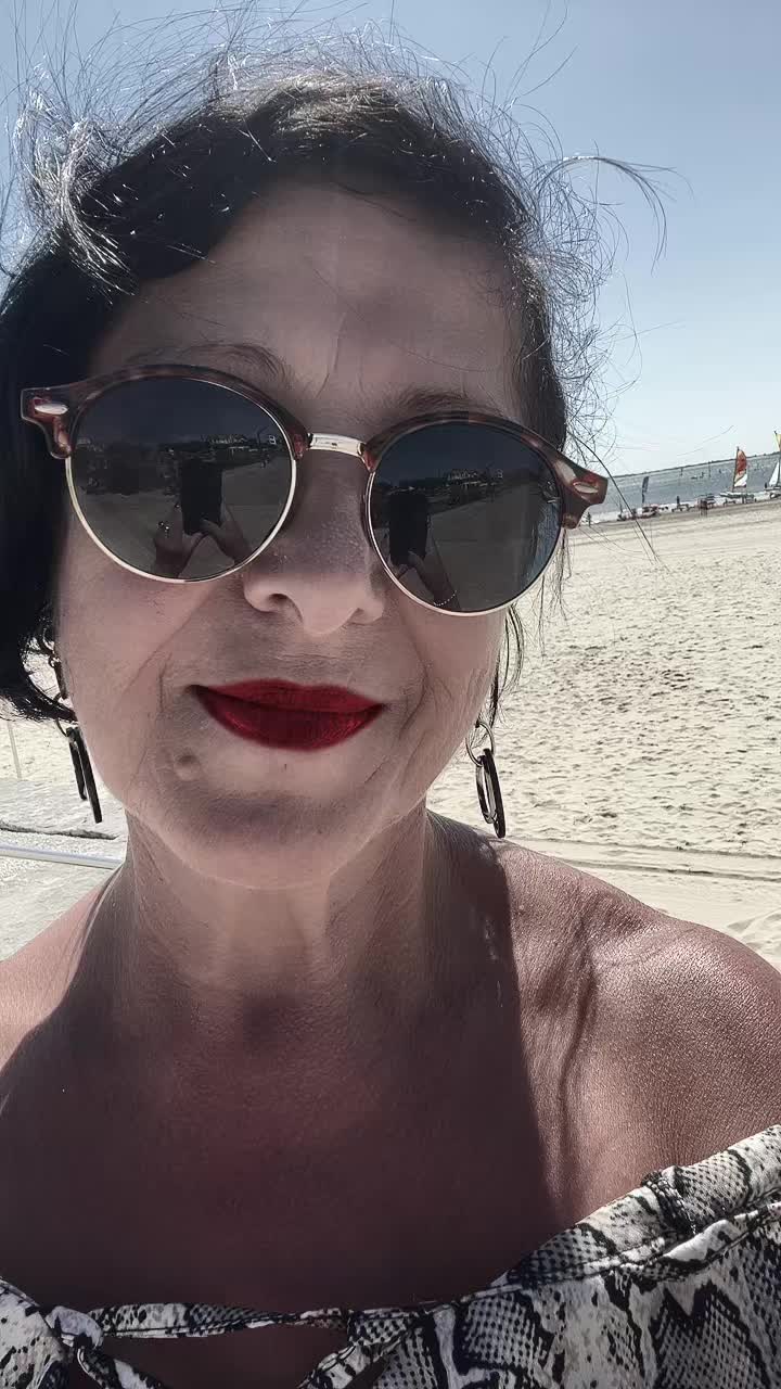 @Marie Laure … l’ emmerdeuse 😋