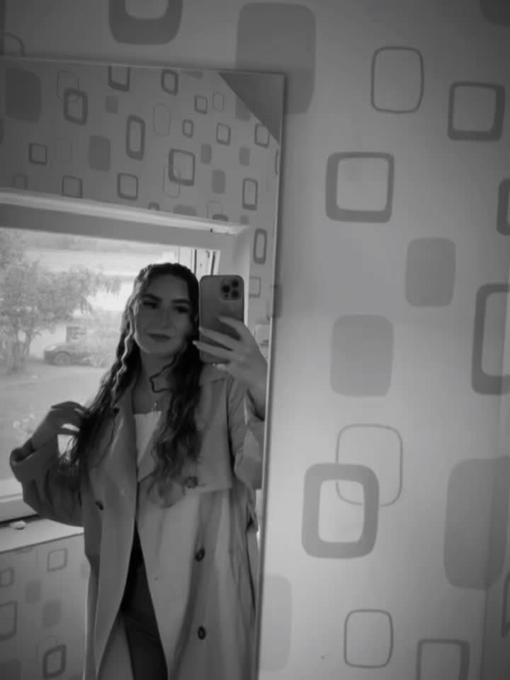 @Lara200205