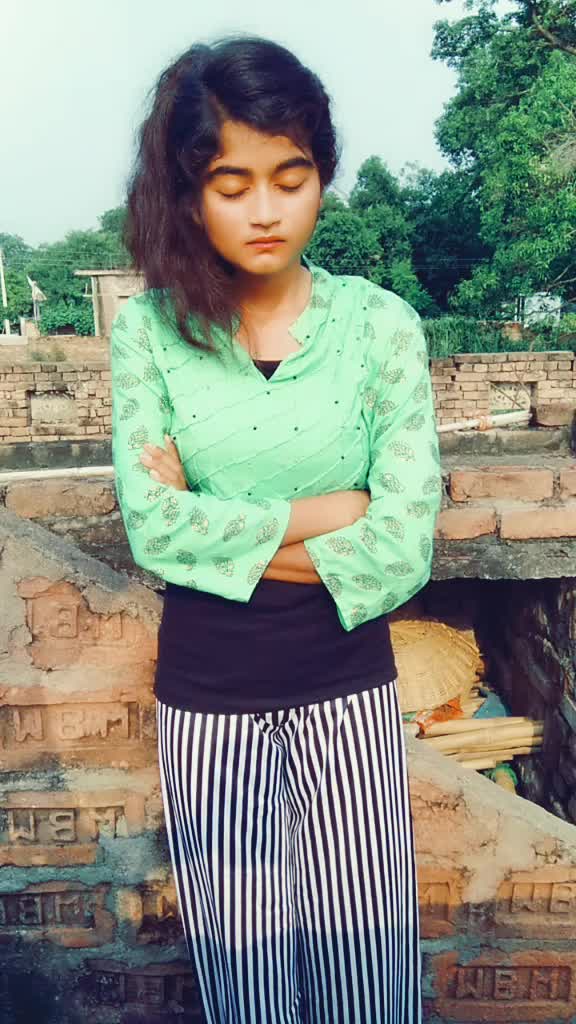 @kajal shaw😍