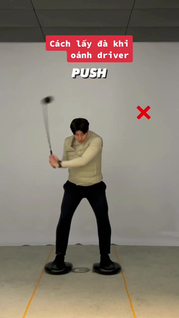 @T&aacute;m Golf